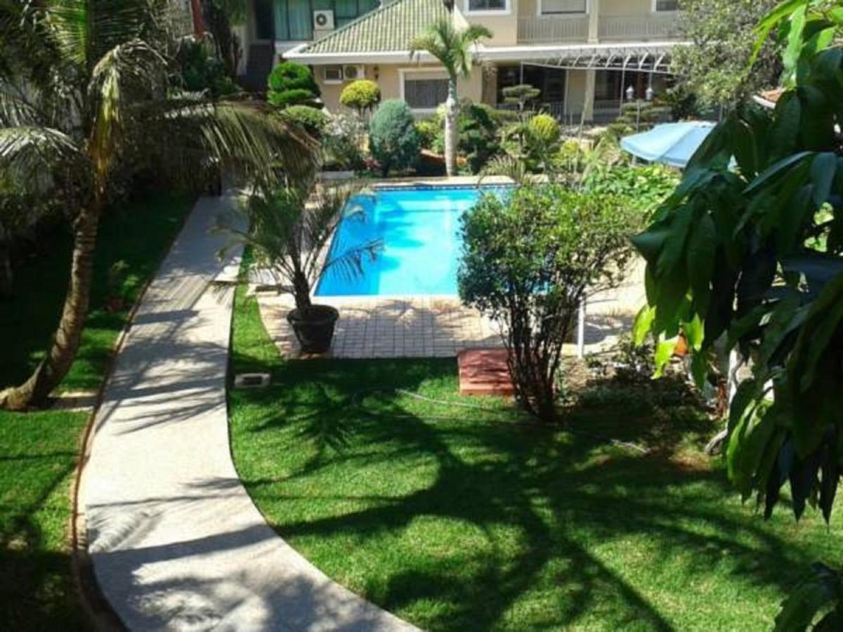 Hotel Arthur Shambala Encarnación Екстериор снимка